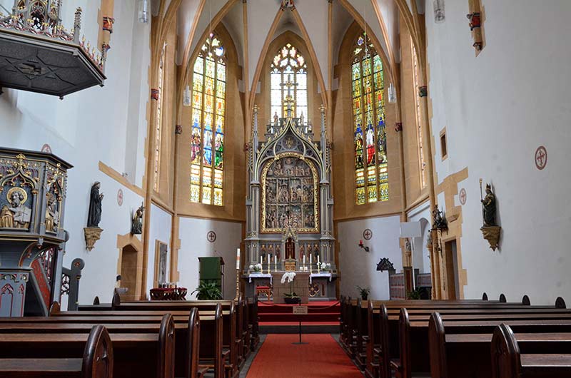 Hochaltar in St. Georg, Niederwert (Foto: Thomas Wilmes)