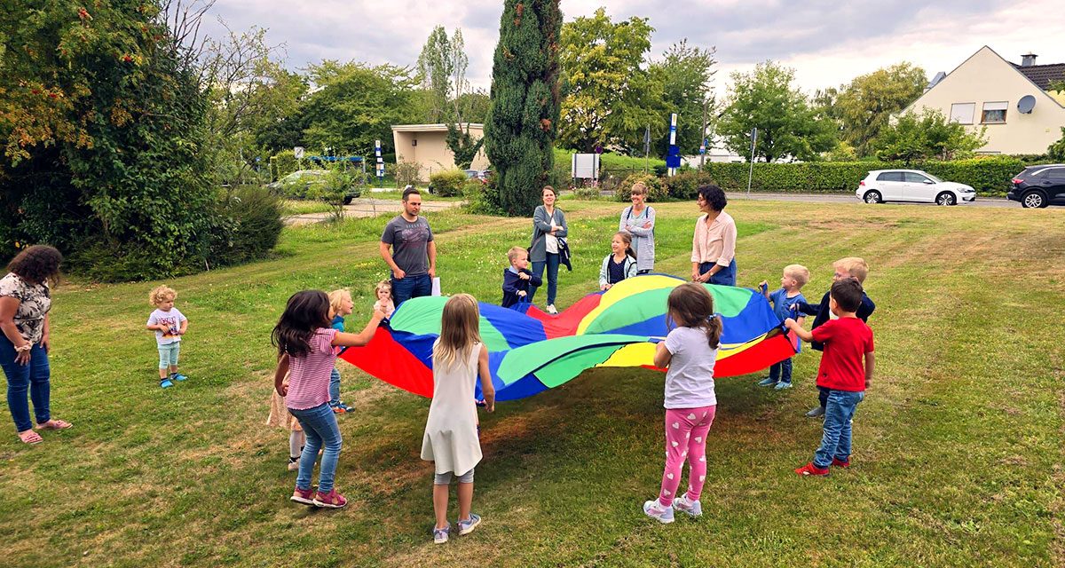 Komm in die Kinderkirche – Ein Angebot für Eltern mit ihren kleinen Kindern