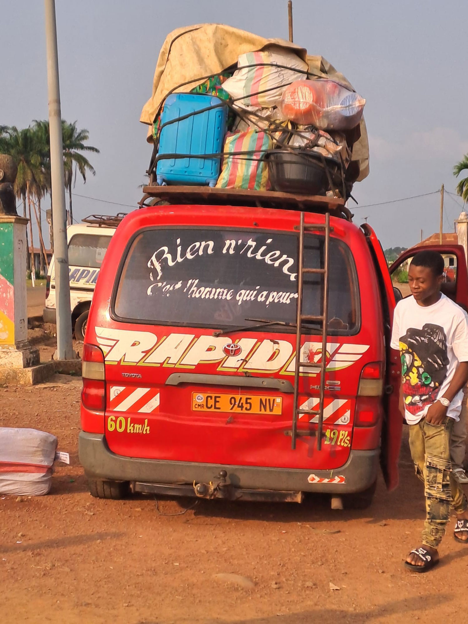 Transportmittel in Kamerun (Foto: Ahanda)